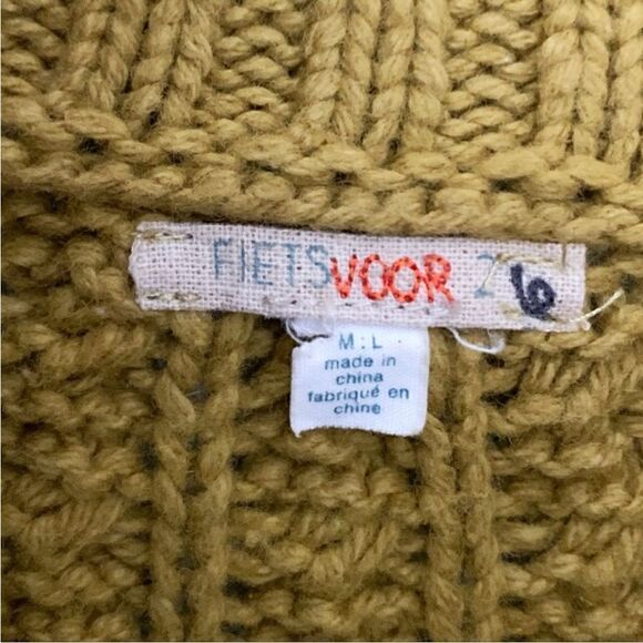 Anthropologie cocoon cape sweater - Picture 8 of 8